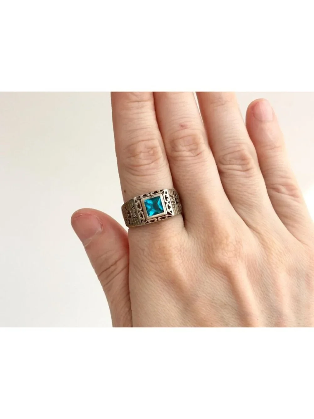 Blue Topaz Tapered Square Cut Cutout Sterling Silver 925 Vintage Ring - sz 9.5